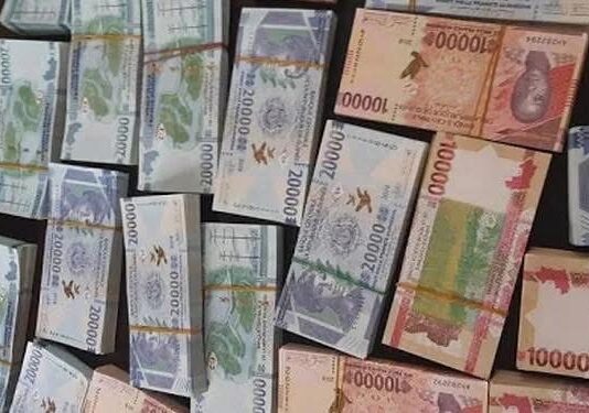 Guinée : vers une impression de nouveaux billets pour répondre à la pénurie de liquidités.