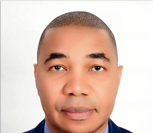 NATURALISATION EXCEPTIONNELLE EN RUSSIE : le Guinéen Dr. Tolno Sandy Kola gratifié.