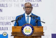 La Sierra Leone accepte d’accueillir des migrants ouest-africains expulsés des États-Unis.