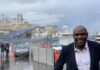 Guinée : la HAC lève l’interdiction d’exercer visant le journaliste Lamine Guirassy.
