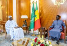 Sénégal : Bassirou Diomaye Faye forme un nouveau gouvernement sans le PASTEF d’Ousmane Sonko.