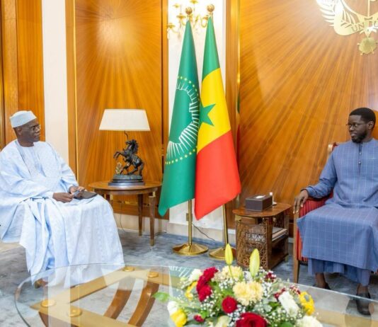 Sénégal : Bassirou Diomaye Faye forme un nouveau gouvernement sans le PASTEF d’Ousmane Sonko.