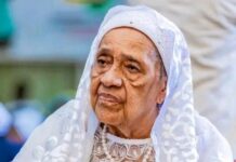 Hommage à Hadja Andrée Touré : l’incarnation de la dignité guinéenne. (Par Boubacar Yacine Diallo).