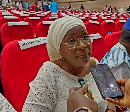Hadja Makalé Traoré renonce à briguer la présidence de l’Assemblée nationale.