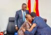 Passation de service : Alpha Bacar Barry quitte le ministère de l’Éducation en appelant à poursuivre l’excellence.