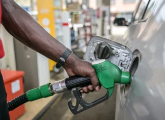 Carburant : la Guinée parmi les pays voisins où le litre est le moins cher.