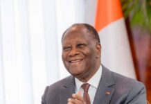 Côte d’Ivoire : Alassane Ouattara accorde la grâce présidentielle à plus de 4 600 détenus à l’occasion de la fête de l’indépendance.