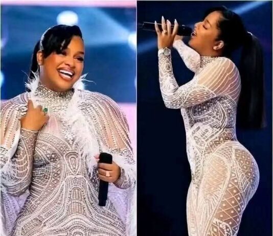 Tanzanie : la chanteuse Nandy sanctionnée pour sa tenue de scène.pour sa tenue de scène.